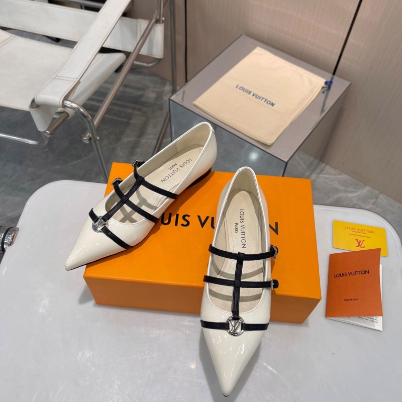LV flat shoes